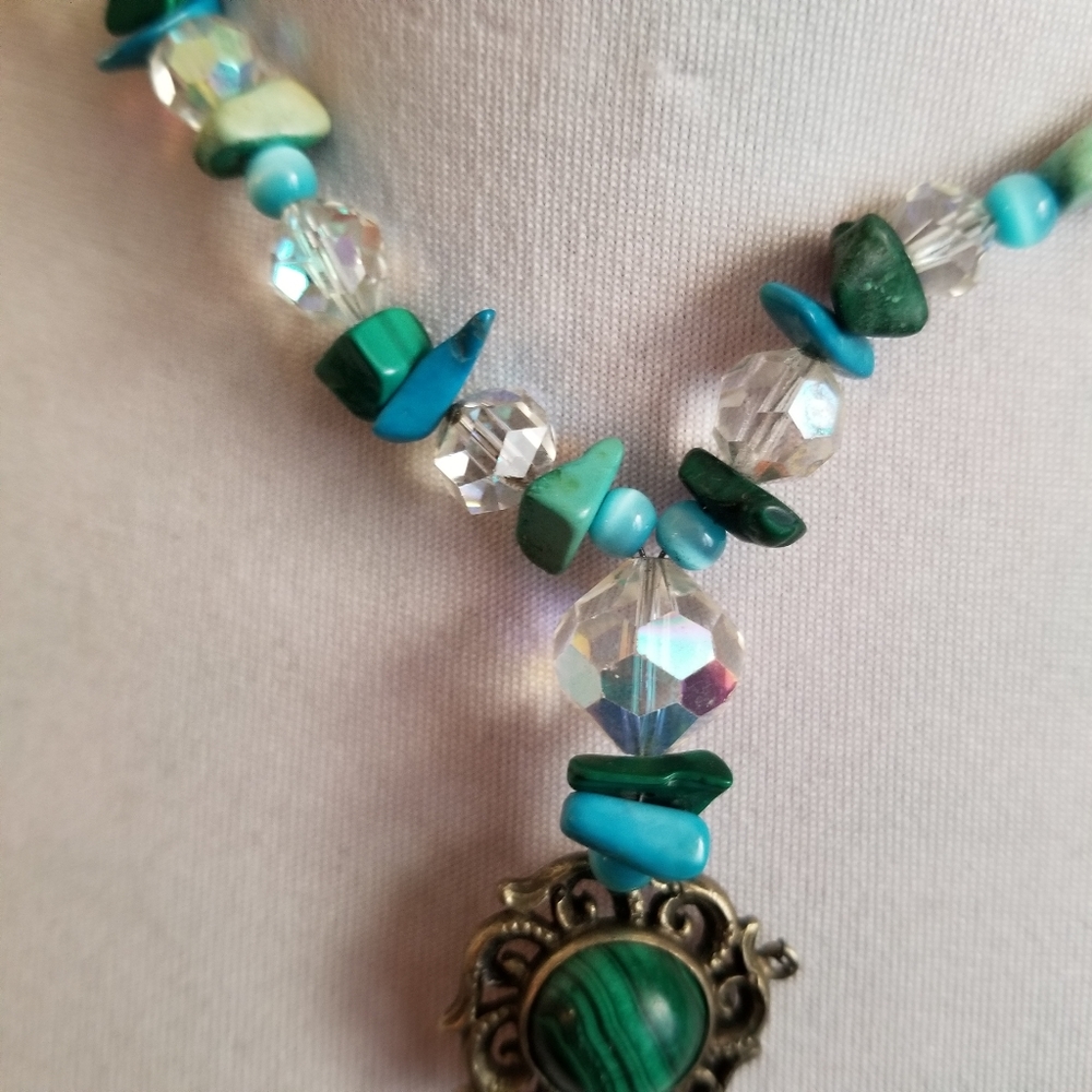 Handmade necklace with malachite and turquoise silver beaded southwestern - Picture 9 of 17
